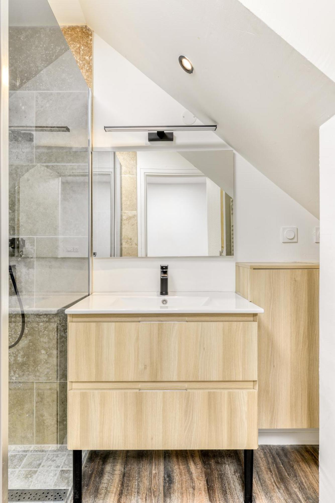Apartment Cote Palais 1 - Standing - Clim - Rdc - Fibre *